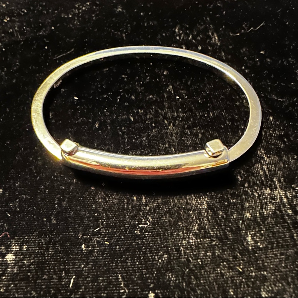 Elegant Silver Bangle Bracelet